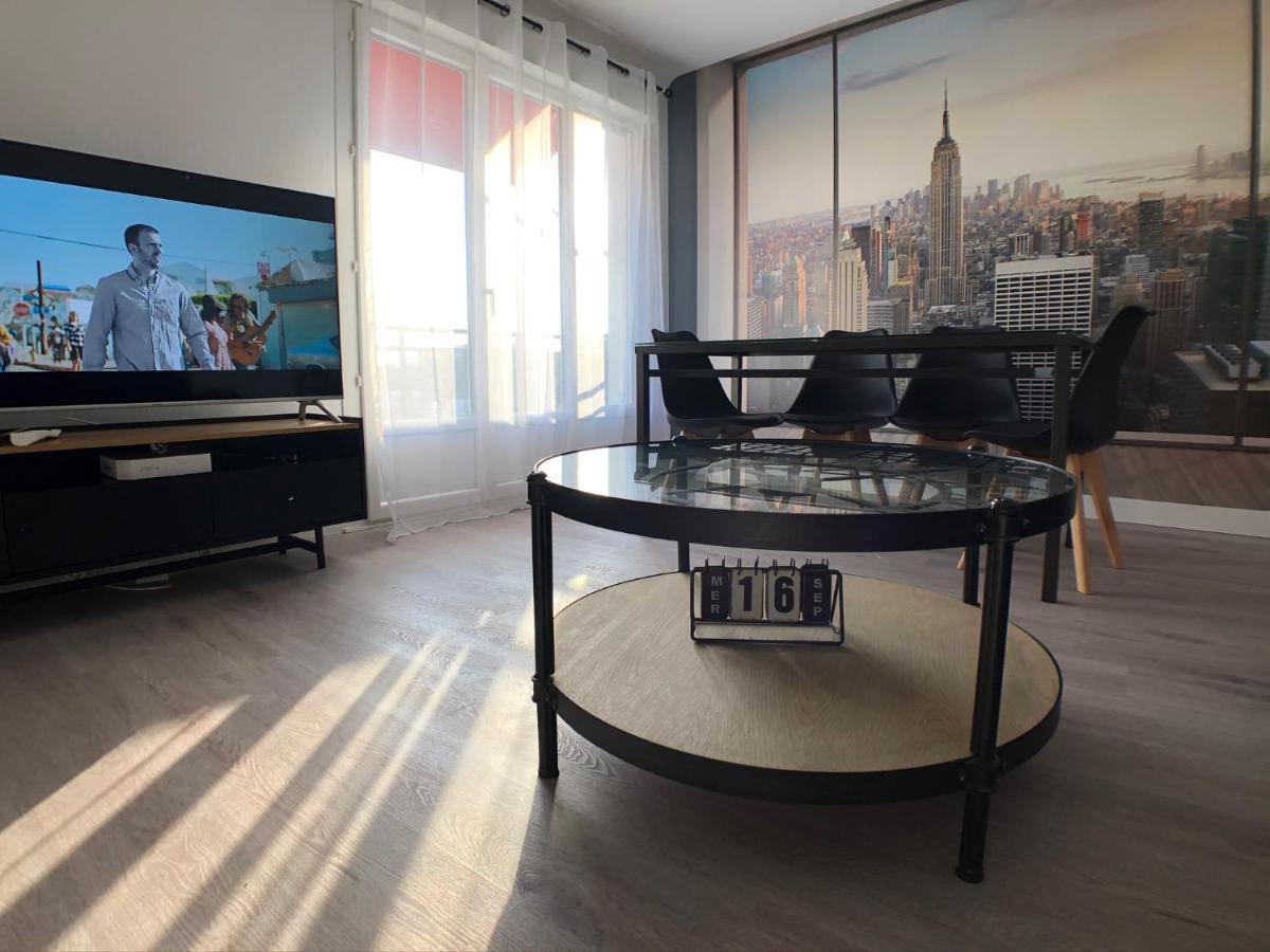 Charmant Appartement 1-4 Personnes, Proche Centre Avec Parking ナント エクステリア 写真